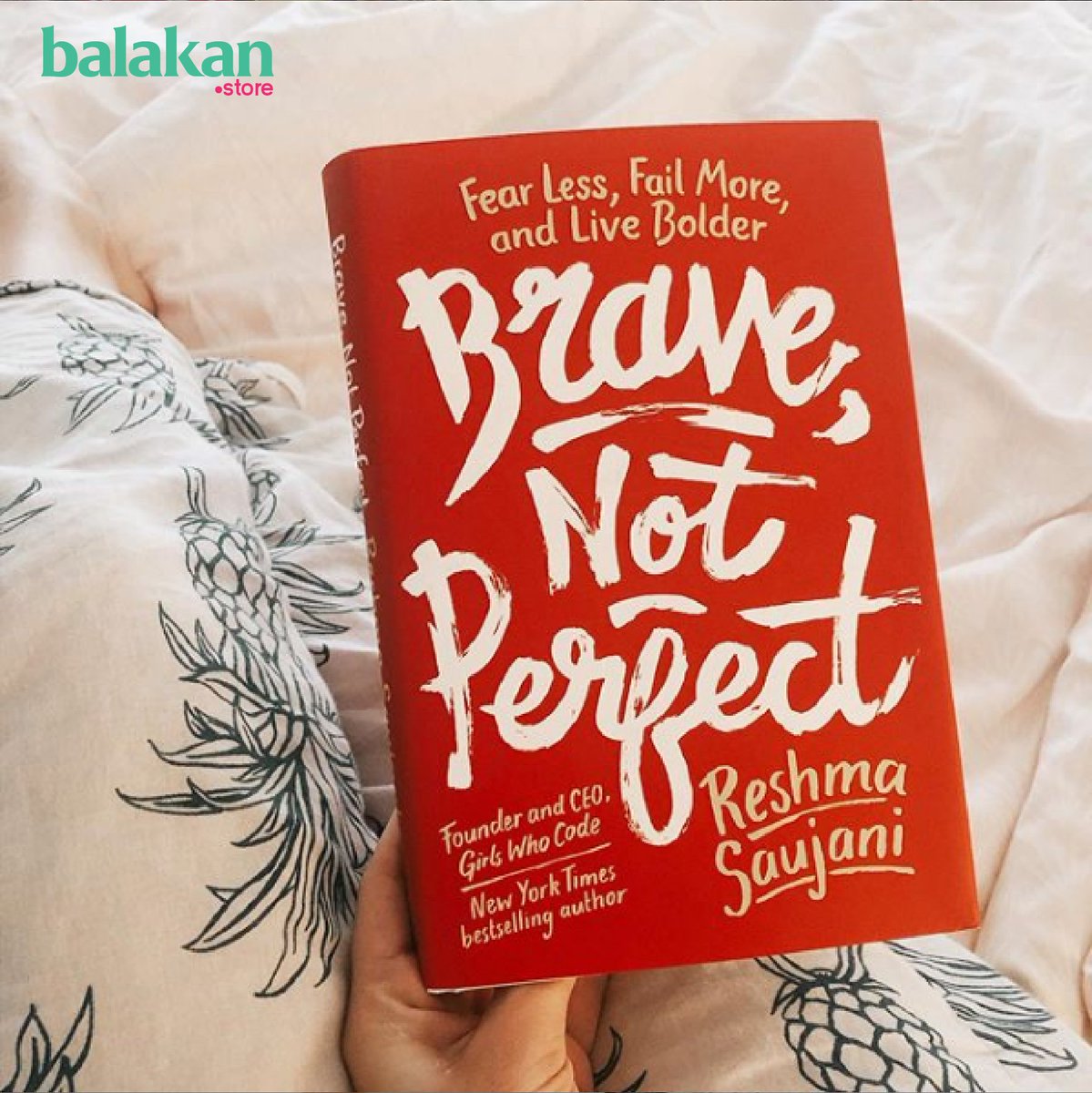 BalakanStore's tweet photo. Brave, Not Perfect: Fear Less, Fail More, and Live Bolder
by Reshma Saujani, founder of Girls Who Code

#2020deOka #kitaptekjäm 

By being brave, not perfect, we can all become the authors of our biggest, boldest, and most joyful life.

#ReshmaSaujani #bravenotperfect https://t.co/xjYg9zf9vr