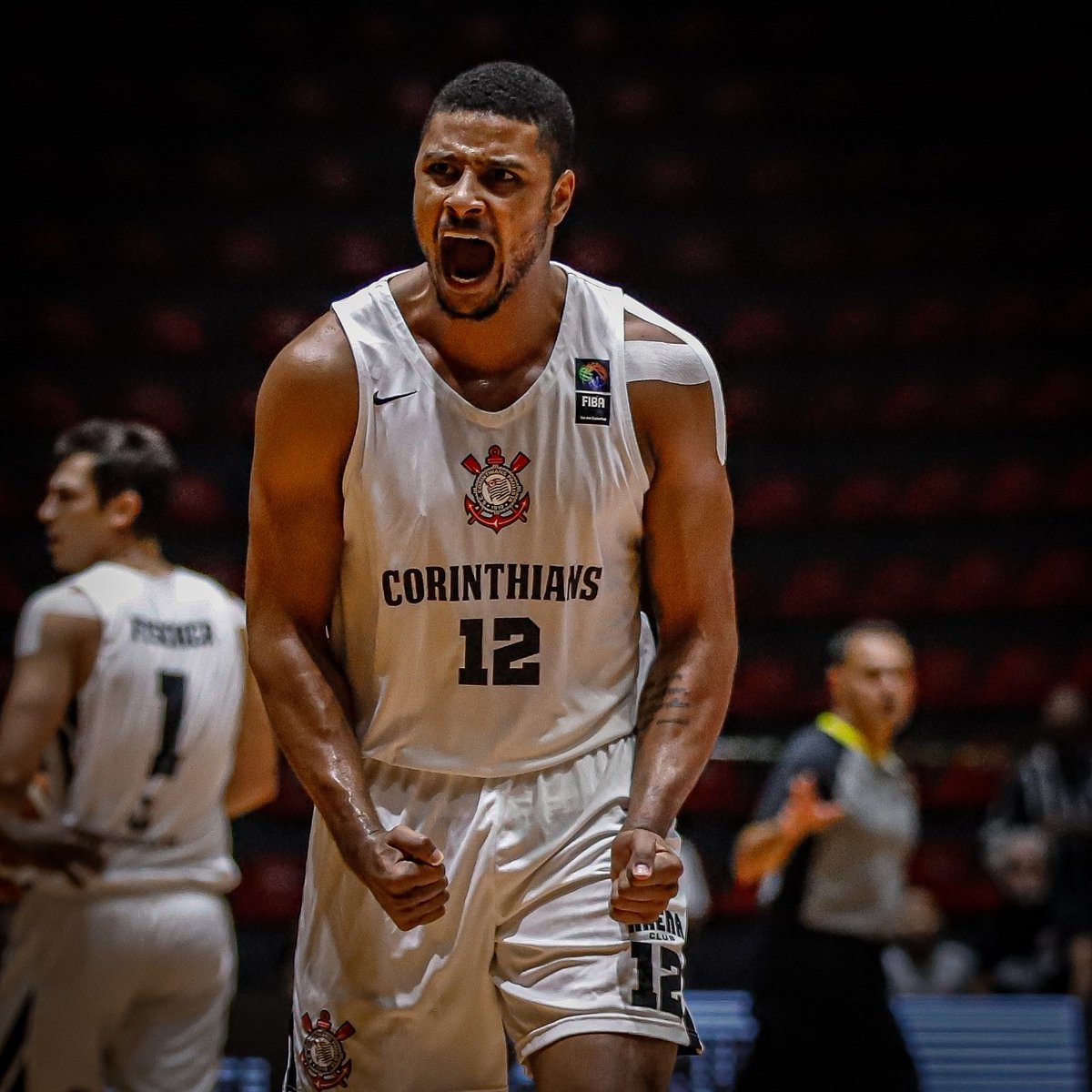 corinthiansbskt's tweet photo. Nesta terça-feira, às 20h, tem Timão no @NBB! 💪🏿🏀

"Jogar no Corinthians é assim, existe pressão. Na última semana deu para aprimorar a parte física para recuperarmos a intensidade. Temos de filtrar o que fizemos de bom e trazer algumas coisas ruins para servirem de aprendizado" https://t.co/YD2SQsUTWN