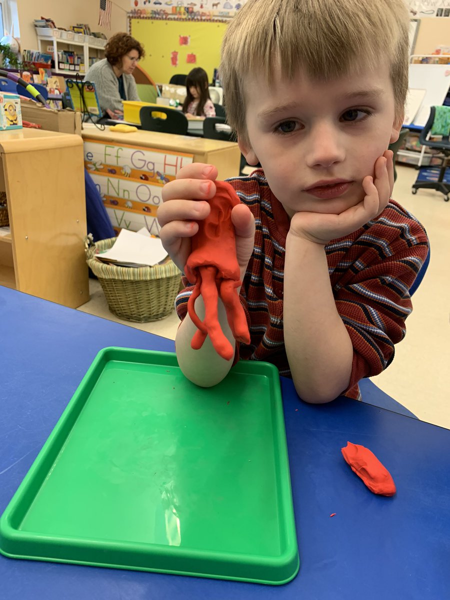 CrepsMichelle's tweet photo. After having discussions at the clay table, the conversation shifted to squids, We looked at different photos and drawings. The students created squids with the clay. @hirsch_sm @McMahonTigers @supefinnlps https://t.co/Nok45db4K9