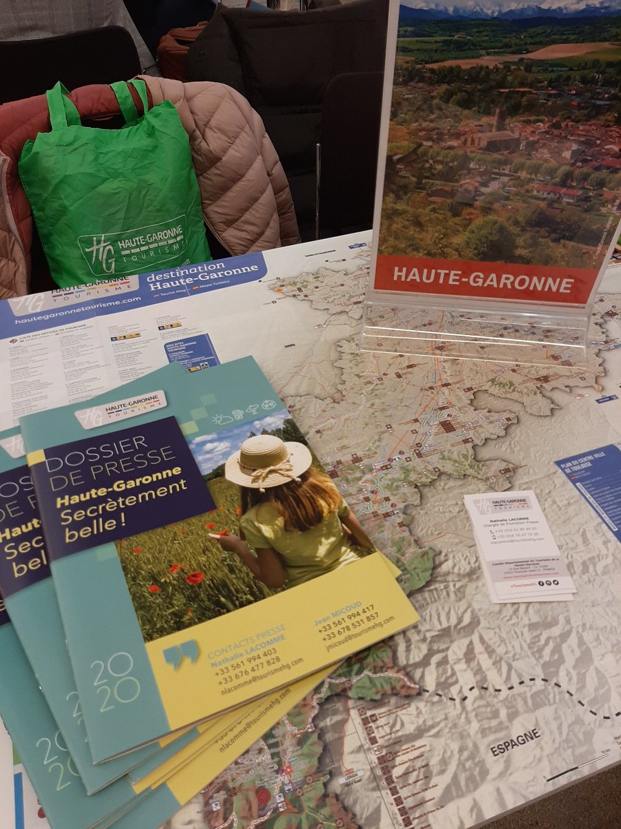 nlacomme31's tweet photo. En direct du forum #Deptour a Paris du 13 au 14 janvier.
Avec le dossier de presse [La Haute-garonne secrètement belle], @TourismeHG fait le plein pour planifier des voyages de presse en 2020. https://t.co/qOjm2NXWFJ