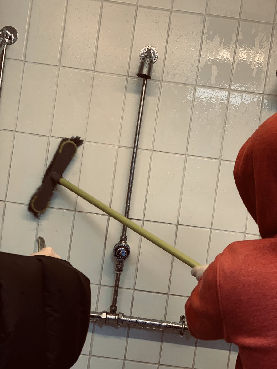 kellydaviesva's tweet photo. The sports wash @TheGoodwashCo enabled our young creatives to give @HaverfordwestFC changing rooms a make over today and fuel them with healthy options #RunTheclub https://t.co/rVoMc3RegO