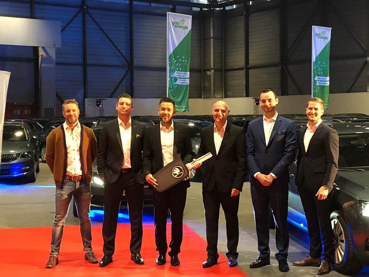 CNG_Mobility's tweet photo. Bye Bye diesel! Welcome CNG! 
90 new #Skoda #Octavia on the road in Switzerland!
A collaboration between @AMAG_Media @loreal #Arval and @CNG_Mobility for a cleaner future

https://t.co/fbf8nEQ0u8 

#CNG #cngmobility #gnv #gnc #metano #liebermitCNG #gaznaturel #biogaz https://t.co/Zx4jY7mAr4