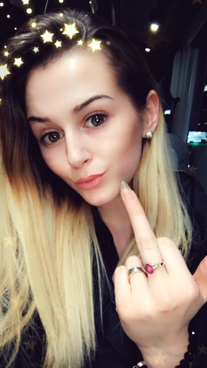 Goddess420x's tweet photo. On my way to the next spoons so dm me for location and table number 🥰

#findomgoddess #findom #FinDominatrix #FinDom #findommebrat #cashpigs #cashslut #spoonssub #spoons #spoonsslut #spoonsslave #spoonspig #loser https://t.co/n51ccE7db5