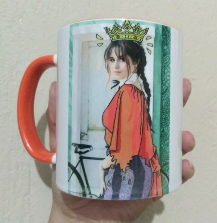 creandozen's tweet photo. Hola @DanielaHoyosF estoy juntando dinero para mi inscripción a la maestría, abrí un gofundme y además vendo tazas con mis diseños (entrega en GDL), ¿puedes por favor darme RT? Te lo agradeceré infinitamente 😉❤ https://t.co/CedJSUStyp