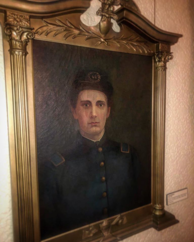 RuthmereMuseum's tweet photo. This is the only image we have of Elizabeth Beardsley's brother, Frank Baldwin, who died at approx. 18 years old during the Battle of Stones River of the American Civil War. Many believe his death is what led to Elizabeth's passionate patriotism later in life. https://t.co/WaapZ11gxz