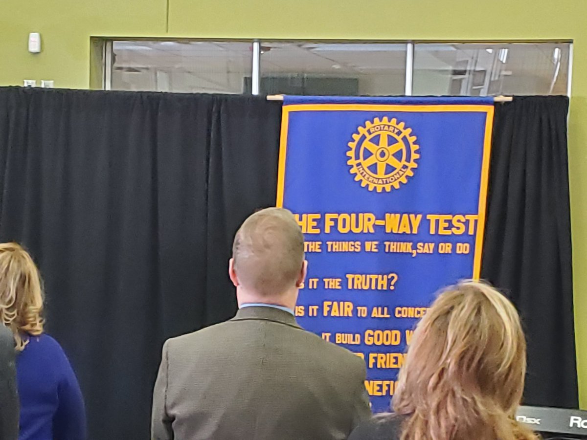 RotaryCR's tweet image. 5️⃣0️⃣0️⃣0️⃣ #RotaryCR 
Thank you local Metro @CityofCRiowa @CityofMarionIA @Rotary Clubs
Invocation, Pledge of Allegiance, #4WayTest &amp;amp; music at #Rotary
Congratulations 8 high school seniors who will be honored over next 3-4 months