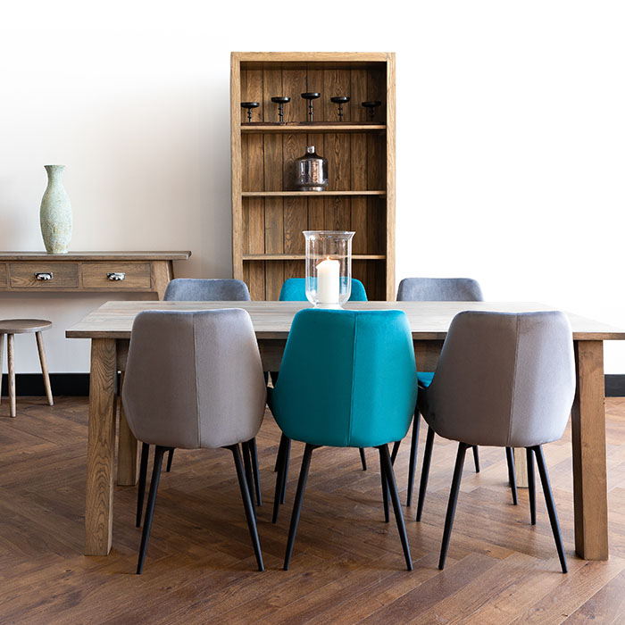 FourCornersUK's tweet image. Earthy, naturally darker timbers paired with contemporary design. Our stanton range is currently on display at our Broadway showroom. 

#bespoketable #table #kitchengoals #bespokefurniture #bespokefurnituremaker