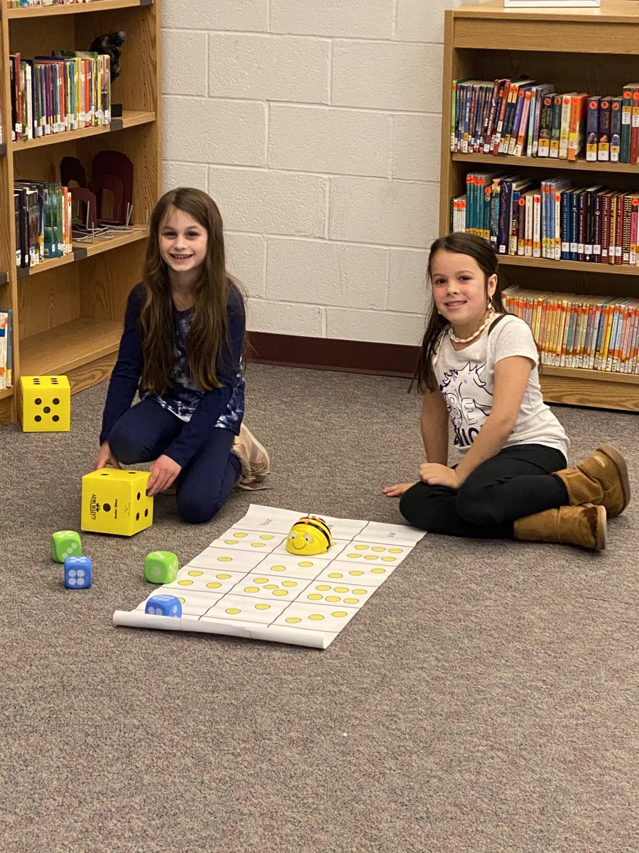 tcconley29's tweet photo. Fun with #beebots #girlscancode #cmaker https://t.co/DOBUIWzSL6