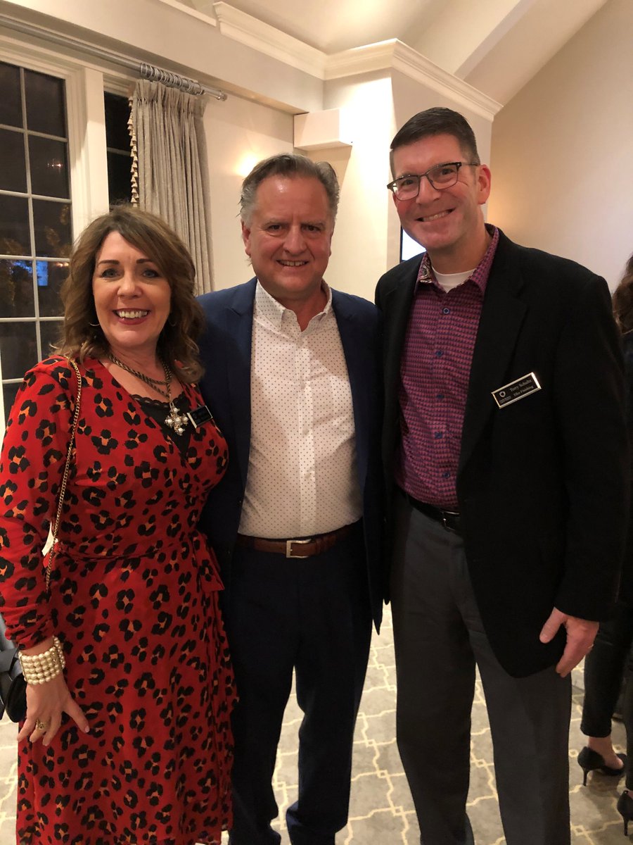 efcofinishing's tweet photo. The Family Business Leadership Partners held their annual year end dinner this past Friday at Shully's Watermark in Thiensville.  Greg Nickerson, CEO at Bader-Rutter, was the keynote, and shared some of his principles on succession planning and leadership.  Thank you FBLP &amp; Greg! https://t.co/cJ7TYlmLfz