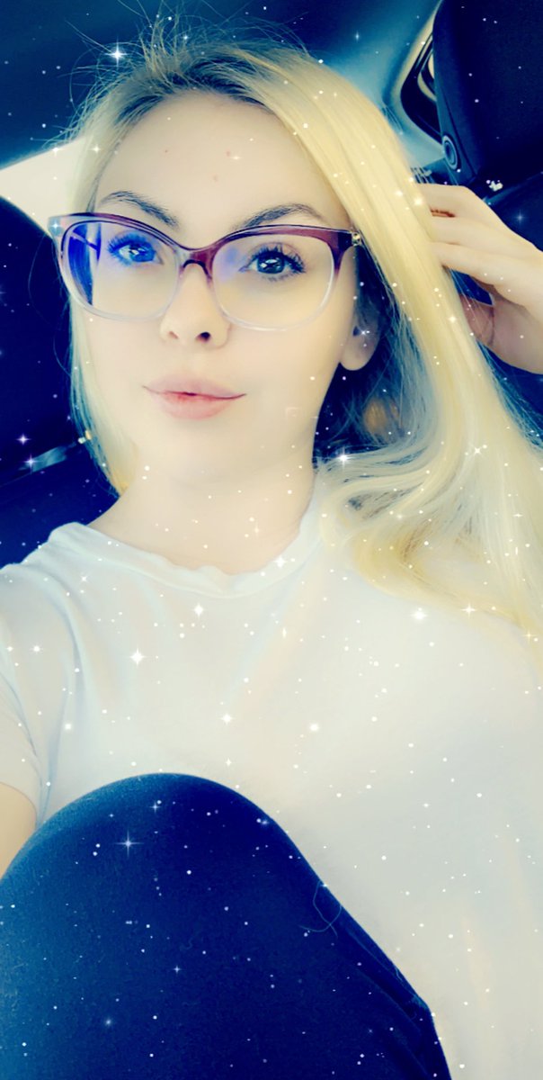 tweedelydee14's tweet photo. Insta saw it first🤷‍♀️ happy birthday to me🥳 https://t.co/ssl9G4TG14