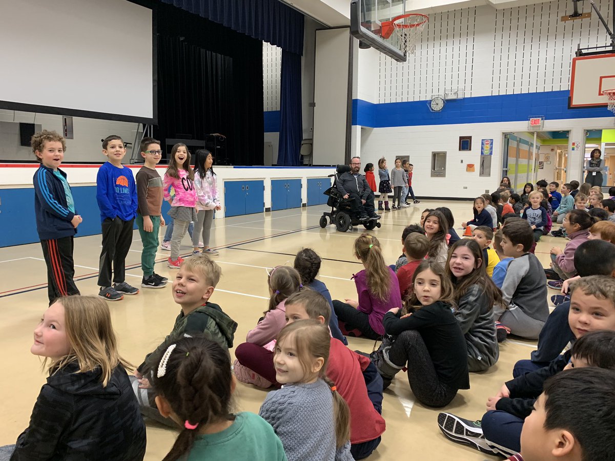 TiniMs's tweet photo. We started our Monday morning off right with @steviespeaks Thank you for sharing about yourself today! https://t.co/2y3y0DUwVR