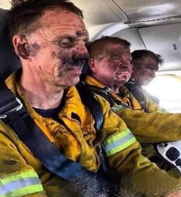 ballaoficial's tweet image. Heroes // Activist 

 #AustraliaFires #AustraliaOnFire #Australia
