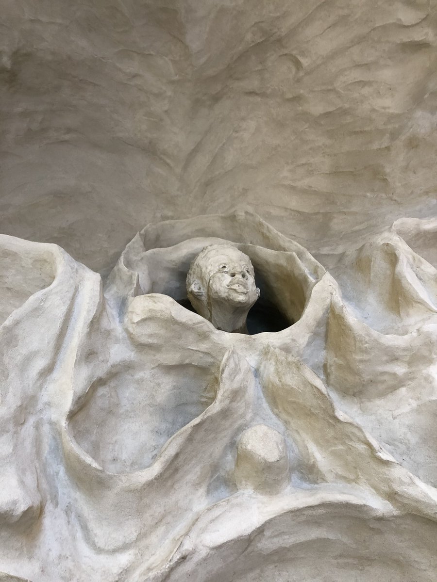 StudioSeeds's tweet photo. #FonsAmericanus #Sculptor @Kara_Walker_Official Dedicated to the victims of trans-Atlantic slavery @Tate #TateModern #London #UK #MarbleSculpture 
.
.
#StudioSeeds  #Exploring #Inspiration  #Creativity 
Photos: #SuzeBienaimee https://t.co/U8AxIUDH3l