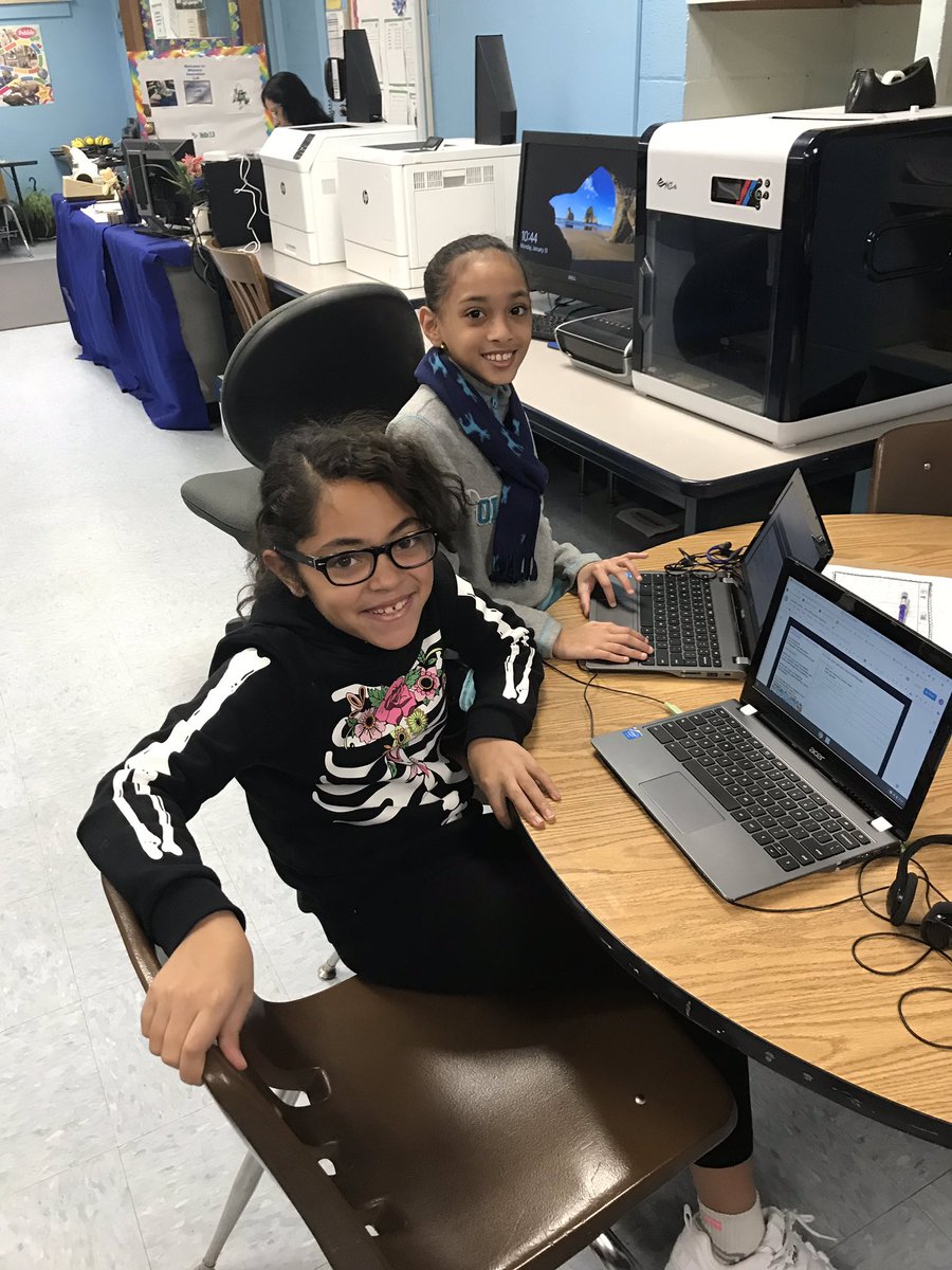 suarez4th's tweet photo. Spending time in the innovation lab researching earthquakes and working on our hyperdocs! Learning all about earthquakes to prepare for our LEGO lab project! @WheelerAvenue https://t.co/B1vEOJYa2F