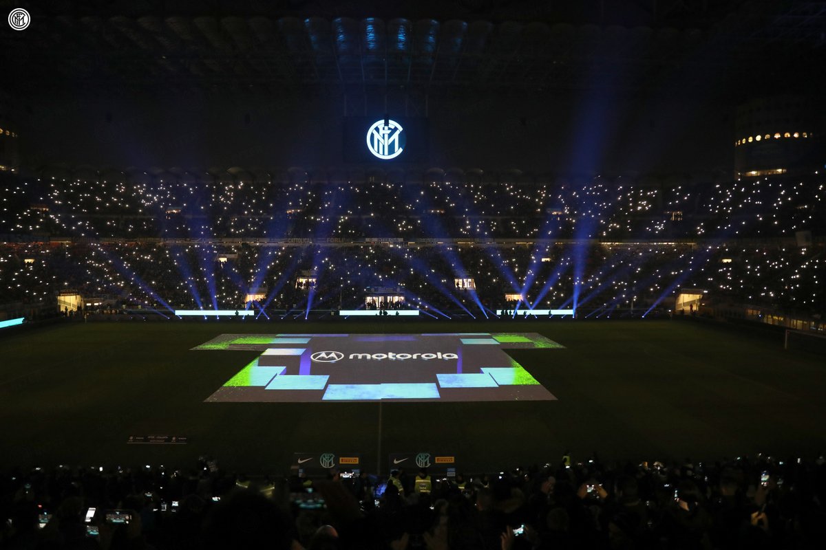 Inter's tweet photo. 🌌 | #INTERLIGHTSHOW

Lo spettacolo del Light Show nerazzurro nel prepartita di #InterAtalanta: tutte le foto 👉 https://t.co/scQkIdGTTD https://t.co/4PM88BEOcO