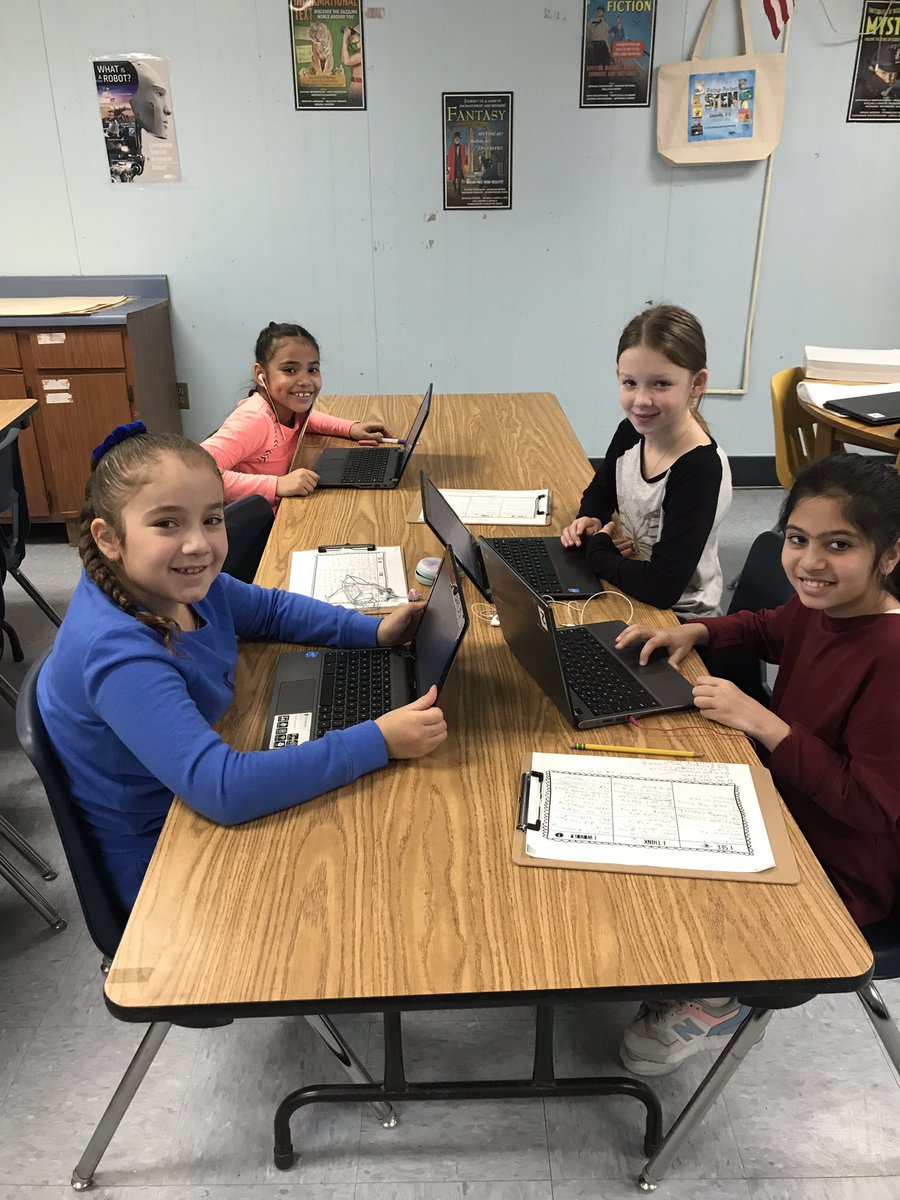 suarez4th's tweet photo. Working hard on our hyperdocs! @WheelerAvenue https://t.co/DUmOQdQLn9