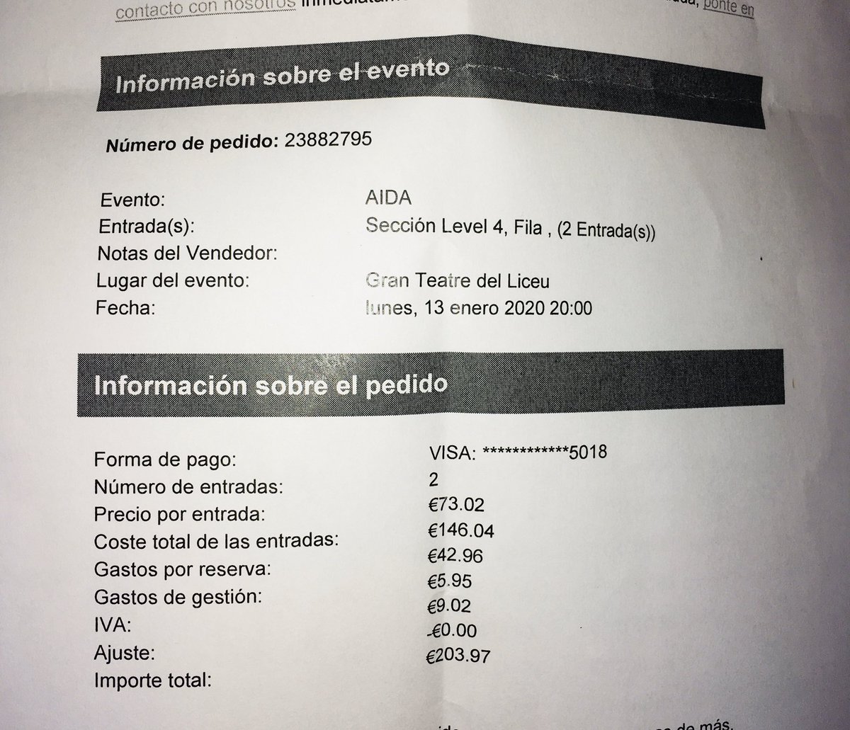 CrossWheel's tweet photo. Acabamos de tomar asiento en el Liceu. Ilusionados, vamos a “ver” Aida. Compré las entradas en @viagogo, buena visibilidad, decían los de esta empresa. Pues bien, hemos pagado más de 200€ y las entradas vendidas tienen visibilidad NULA.  Denunciaremos esta ESTAFA ante la policía https://t.co/H7sCtP9OiK