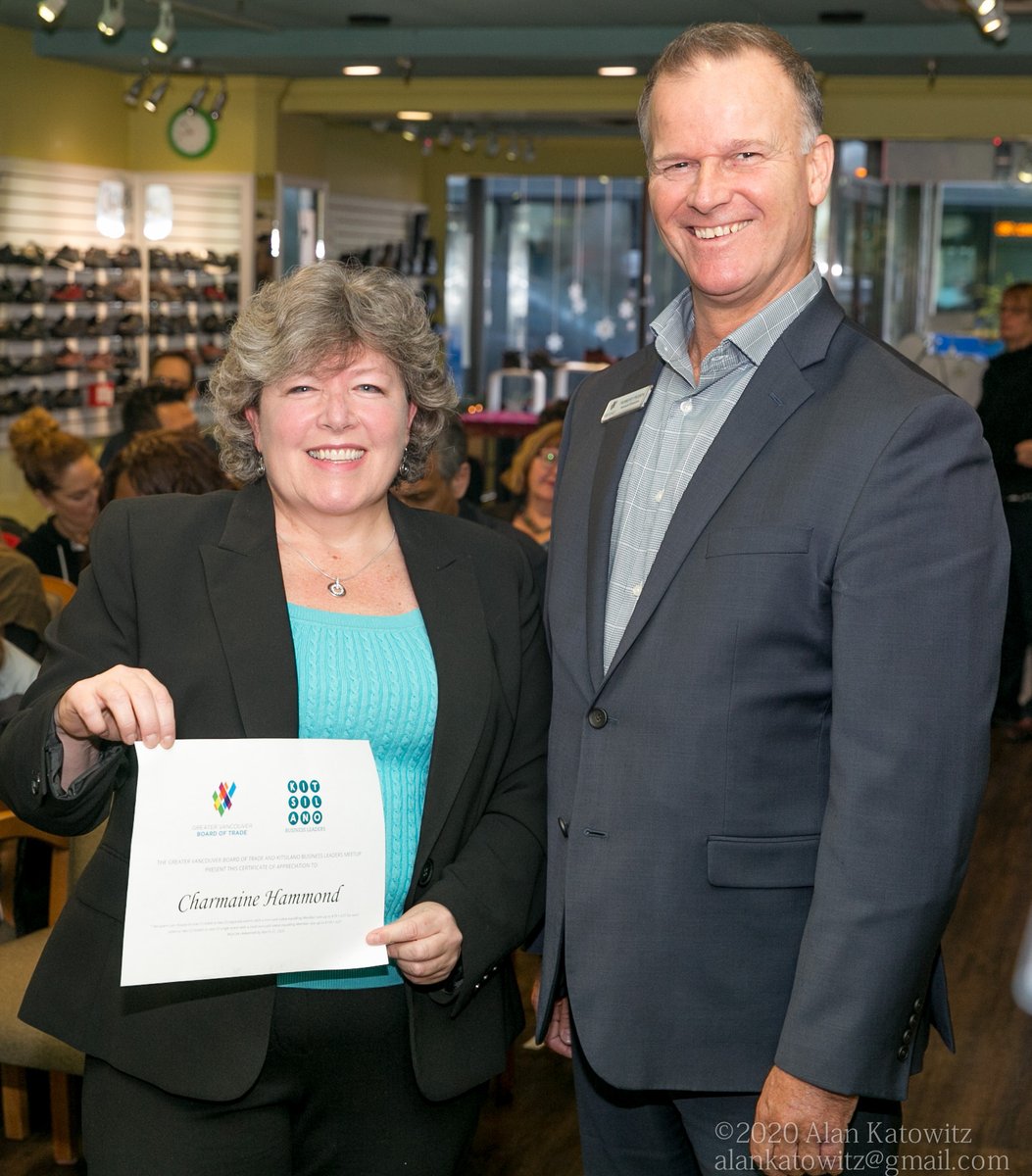 KitsMeetup's tweet image. Thanks so much @RaiseADream_ ! Dynamic #KitsMeetup presentation. Relationship building #networking to attract sponsor alliances. @kitsonbroadway @FootSolutionsBC @kitsilano