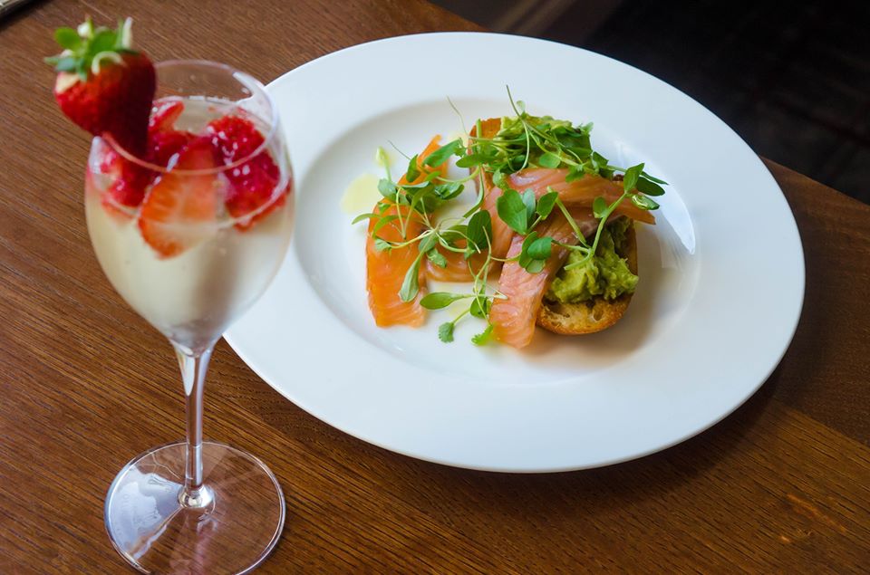 Our Valentines Menu is a recipe for love... book in for a Valentines lunch or dinner meal on the 14th or 15th February.

Enjoy a glass of fizz on arrival. 🥂

5 Course Lunch - £34 pp
Matching wine £20 pp

5 Course Dinner - £50 pp
Matching wine £28 pp

facebook.com/events/2231548…