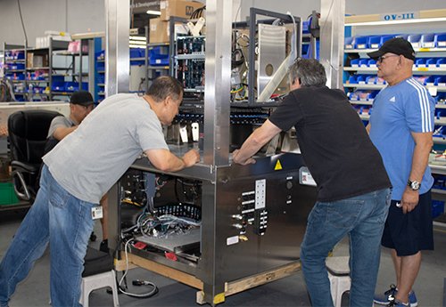 “If everyone is moving forward together, then success takes care of itself.” - #motivationmonday #teamwork #WeCanInspectThat