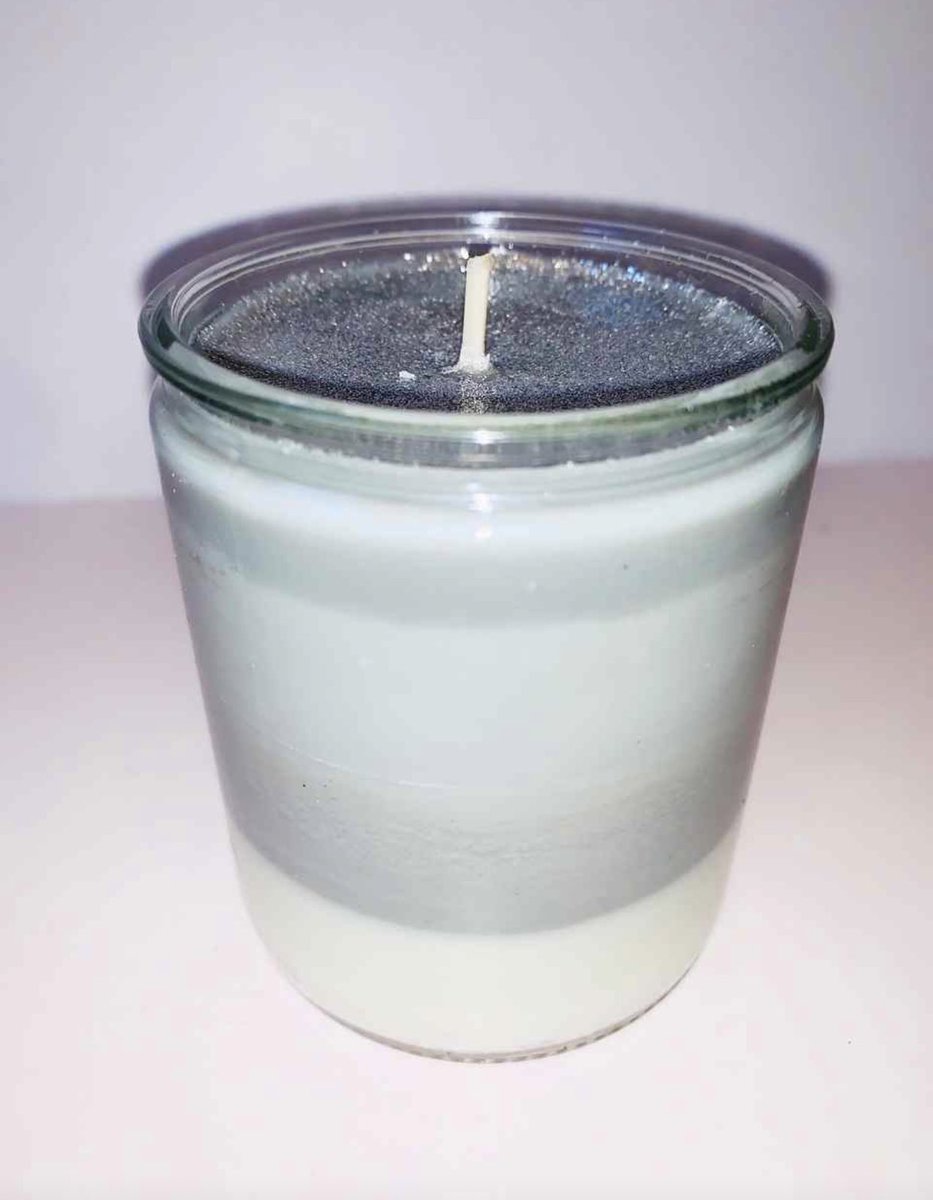 Beautiful Handmade 'Grey Ombre' candles. Most sold item of 2019! Get yours today!!!

£9.00 each
£3.00 postage
Any scent! (Check out scent list)