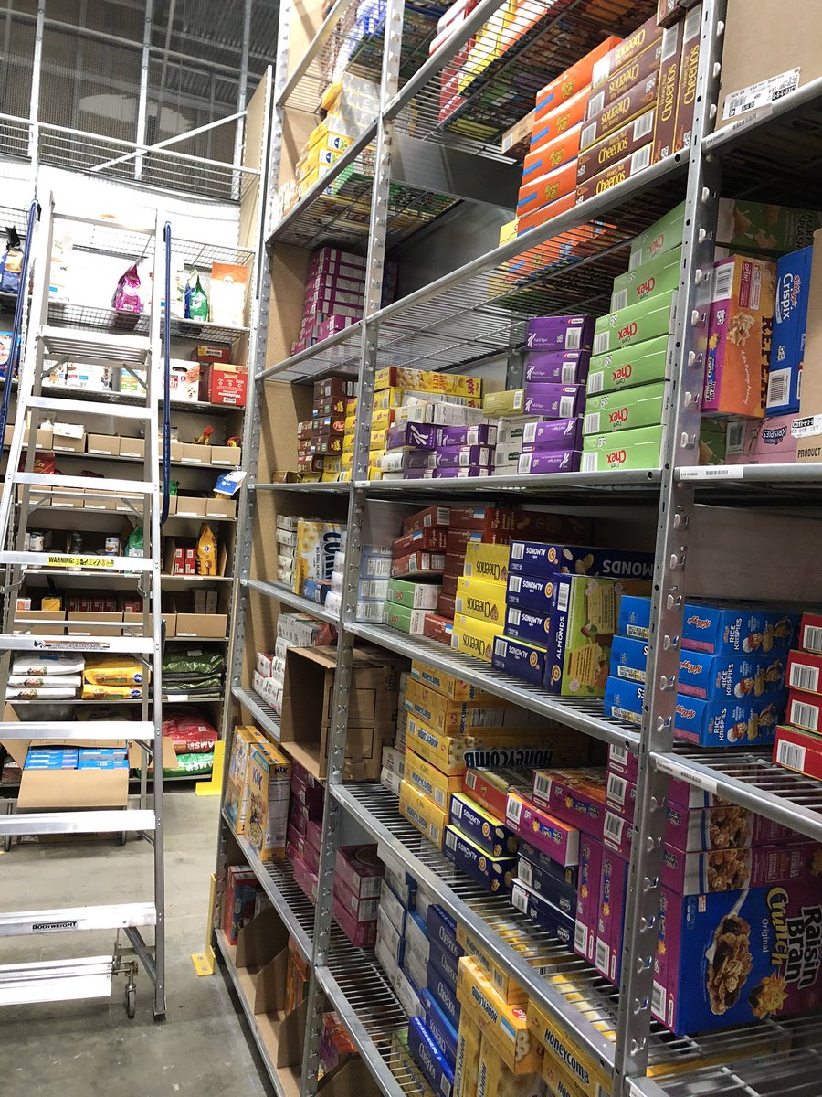 Mr. Robert tweet media