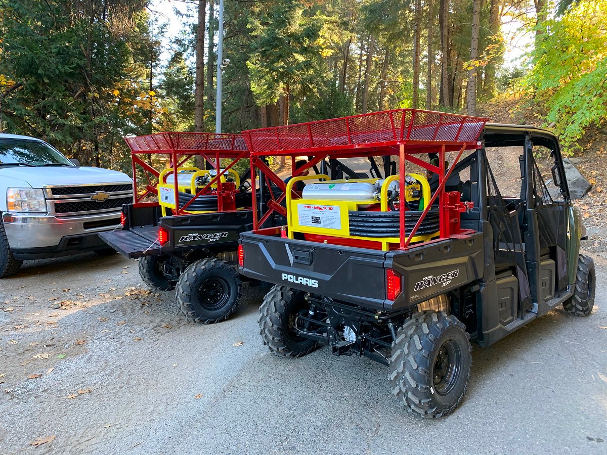 TriMaxCAFS's tweet image. Tri-Max™ Fire Suppression Technologies
trimax.us 530-722-0272
Markit! Forest Management takes delivery of their new TRIMAX 30 Skid units. 30gl of water makes 600 gallons of foam. Be prepared. Call Us.
#firesuppression #fireseason #wildfire #firefighting #cafs