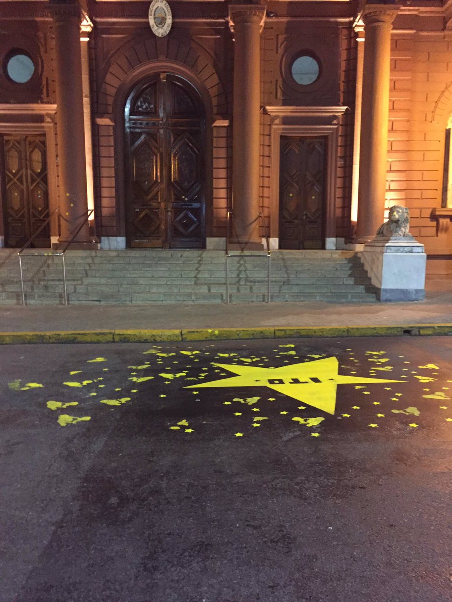 Hace 26 meses a esta hora, yo no sabía q no me faltaba nada en la vida, y lo feliz q era. #justiciaporito 🌟. No voy a parar hasta q la justicia caiga sobre los nefastos q nos dejaron sin Ito  💔 #saltaylagos