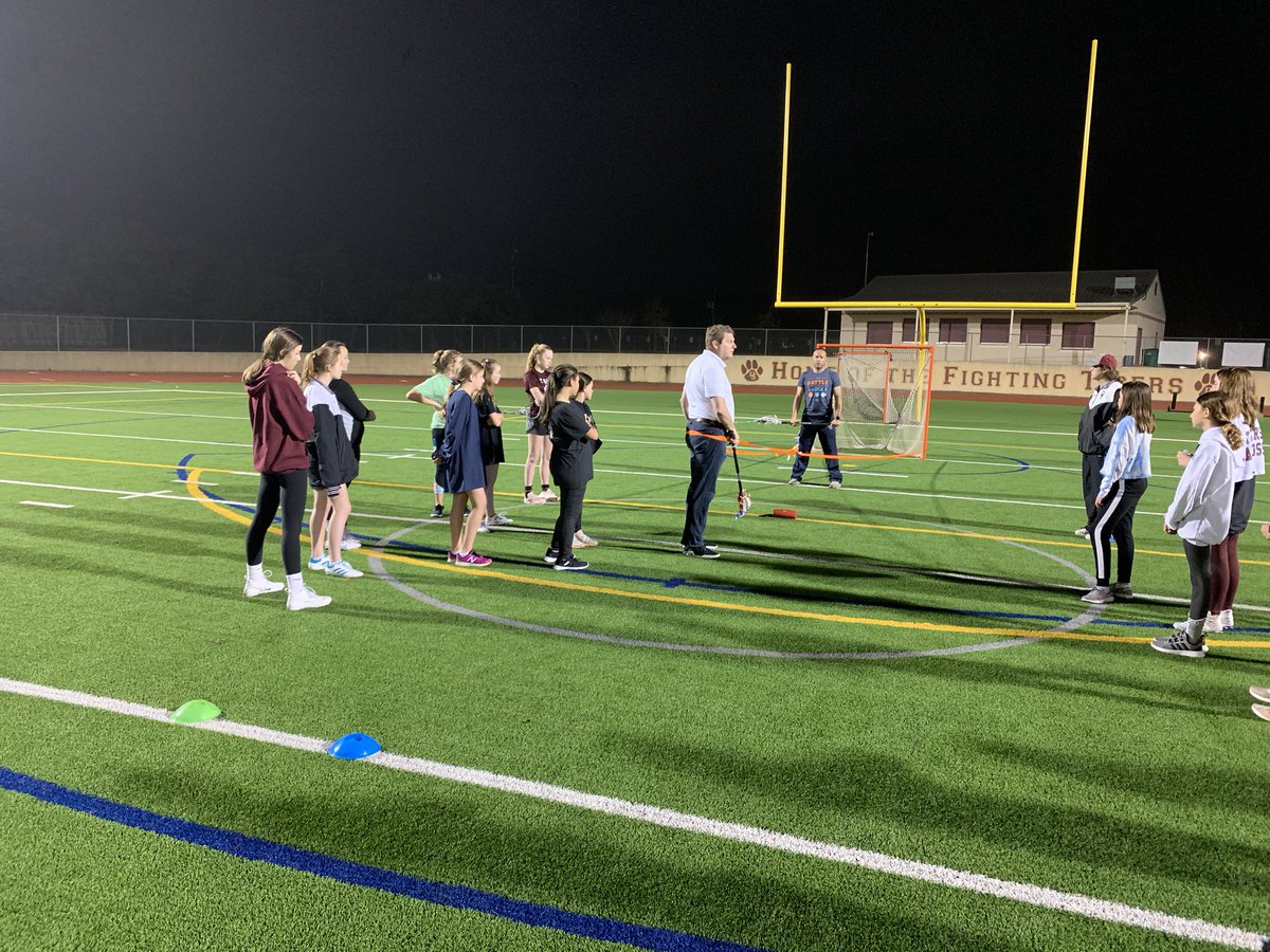 LewisDenali's tweet photo. Learning about shooting! These coaches and ladies are awesome #shootingspace #ladylaxdrip #lovethissport #lovethesegirls https://t.co/RYMlW8bL6U