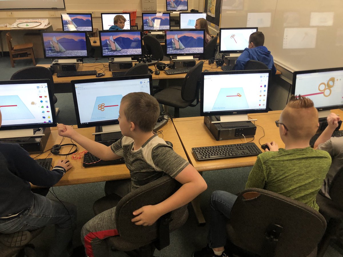 K5_STEAM_Stacy's tweet photo. Introduced @tinkercad to 3rd grade today. They are loving it!!! We are creating bubble wands for the EOY field day. Can’t wait to 3D print them on the Dremel. @DremelDigiLab @jasongribble @russ_pickell @gianina_meli @FarkasSTEM #Thinkersntinkers #thisissteam https://t.co/fPgrHIHrFQ