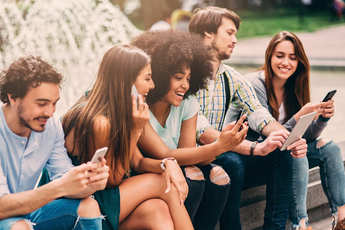 Hawk_Incentives's tweet image. Is your wireless brand ready to stand out from the competition as the #5G race heats up? Our research shows physical or digital #rebates could be a defining decision factor for consumers. Learn how: bit.ly/2lw8547