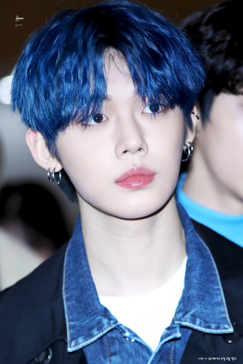 DREAMJun_0913's tweet photo. 20200114 김포 출발HD4P

#투모로우바이투게더 
#MOA
#연준 #YEONJUN
#TOMORROW_X_TOGETHER https://t.co/e1YAD2CotB