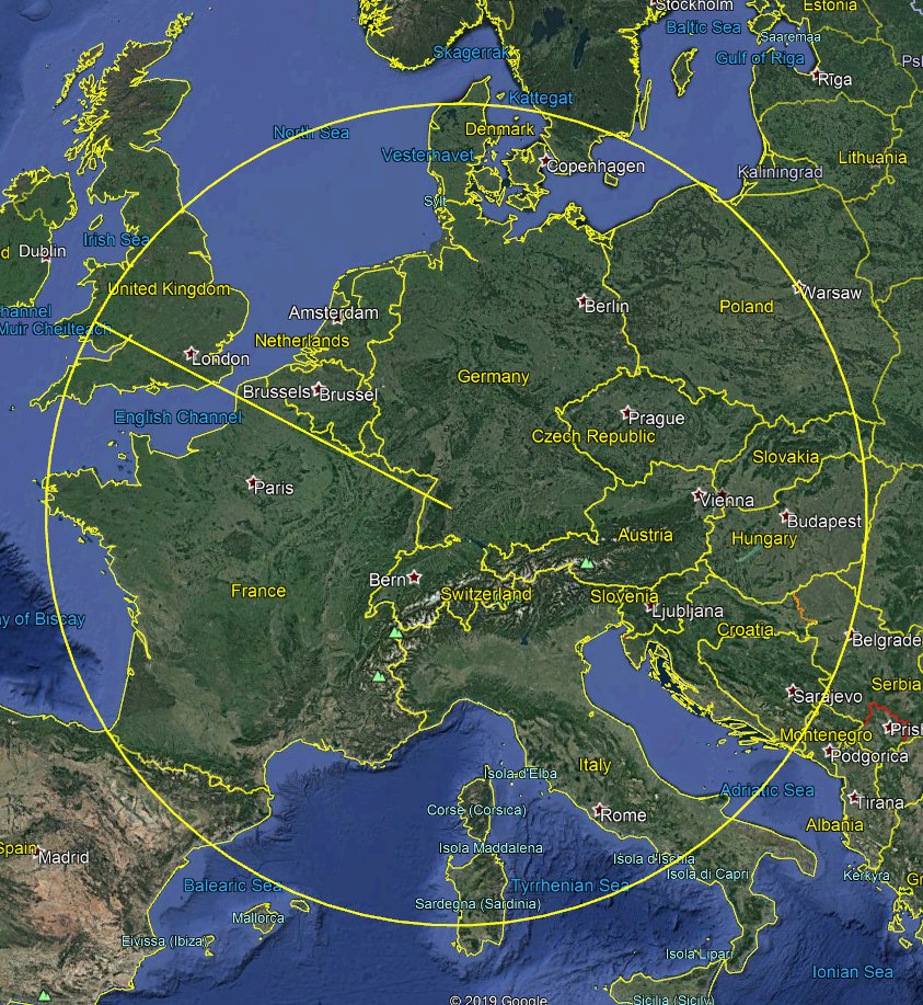 Jackmayfield92's tweet photo. That is a lot of smoke, how much smoke well that is about?

2,990,179.25 Square Kilometers
1,154,514.75 Square Miles

or visually.

note: I ain't accurate I am just having a crisis https://t.co/tQp9UpGTai