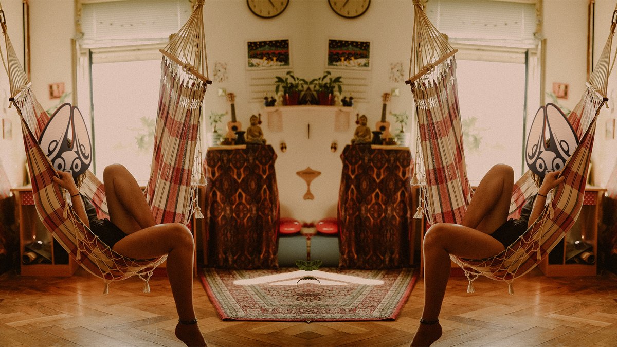 wearestereofox's tweet image. Our new mix is live. Some lovely January mellow lofi beats

・@SoundCloud » bit.ly/35Oif1n 🎧
・@YouTube » youtu.be/xa3LjYh5XV8 🎧

ft @stollgan, @sohaylryder, @saib_beats, @Alicks14, @blooprbeats, @drkmnd_, @liamthetree, @CheyenneZaini, @cosmonkey1881, @flovry &amp;amp;more