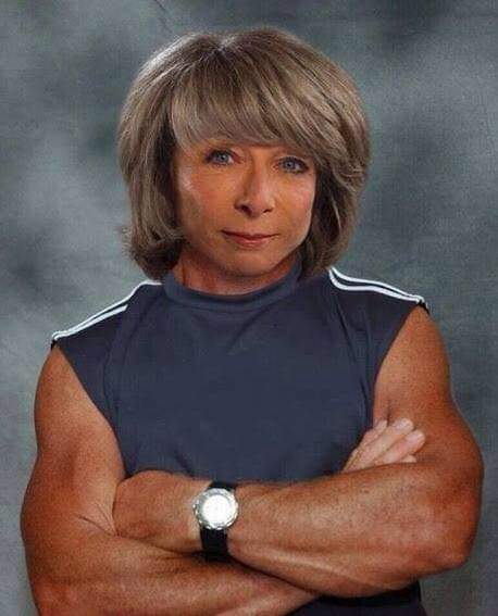 taylor_adamloz's tweet photo. Careful out there #StormBrenden #stronggales @ChadWeather https://t.co/uUIN0Gg18g