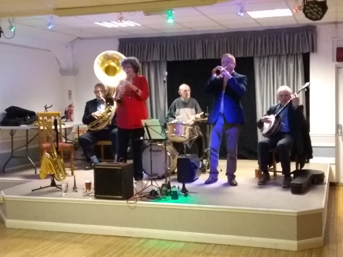 Playing now at Southend Jazz Club - Just Friends Jazz Band
