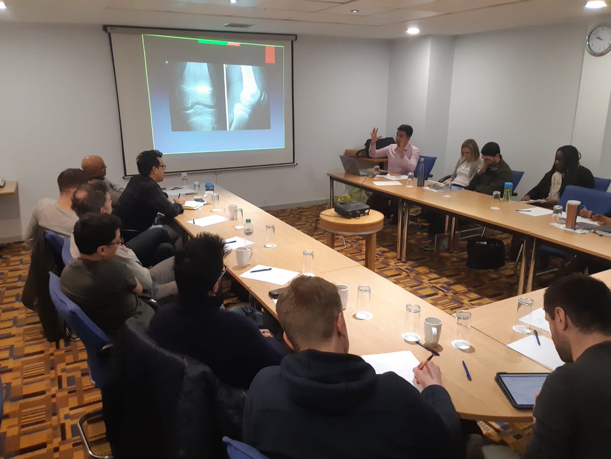 talk_dr's tweet photo. Great FRCS blitz course in London...met some great students from all over the UK (northern Ireland, Scotland and England) and overseas room...every day is a pleasure with enthusiastic students like these #letstalkdr https://t.co/IFzHHUxrCI