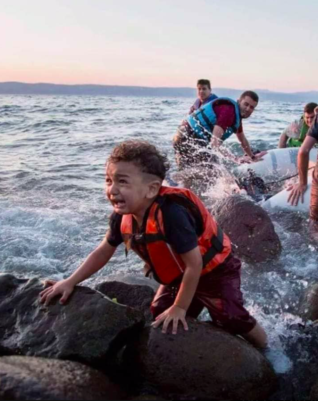 MarianneM10's tweet photo. To år siden jeg skrev dette, det er enda mer krise nå.
I Idlib, på grensen til Tyrkia, I afghanistan osv osv..
Og det driver folk på flukt..
#Debatt1
Bidra? Vipps: 90090029 #CappucinoForMoria #TeamHumanity #SalamAldeen #PayItForward
https://t.co/ChQ5LdSUd7 https://t.co/hEzdC800io