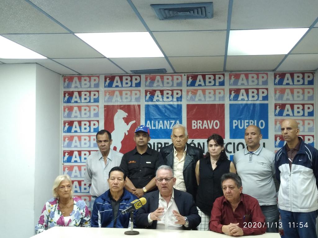 pedrosegundoABP's tweet photo. Dip Edwin Luzardo ABP:"La rectificación Q proponemos, incluye decretar la creación de un Consejo de Estado de Liberación Nacional, donde estén representantes de los Partidos, Universidades, Iglesia, Academias, Trabajadores, Estudiantes, Empresarios y Gremios" https://t.co/mq9VHTOUTB