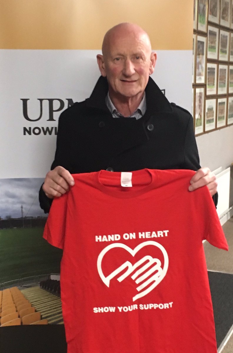 HefseCom's tweet photo. Delighted to announce that for 2020 HEFSE has secured the support of the full senior hurling panels of Kilkenny, Waterford, Tipperary and Wexford. Sincere thanks to Brian Cody, Liam Cahill, Liam Sheedy and Davy Fitzgerald. The teams will adopt 'Hand On Heart' at the playing of https://t.co/awSQB0ePwd
