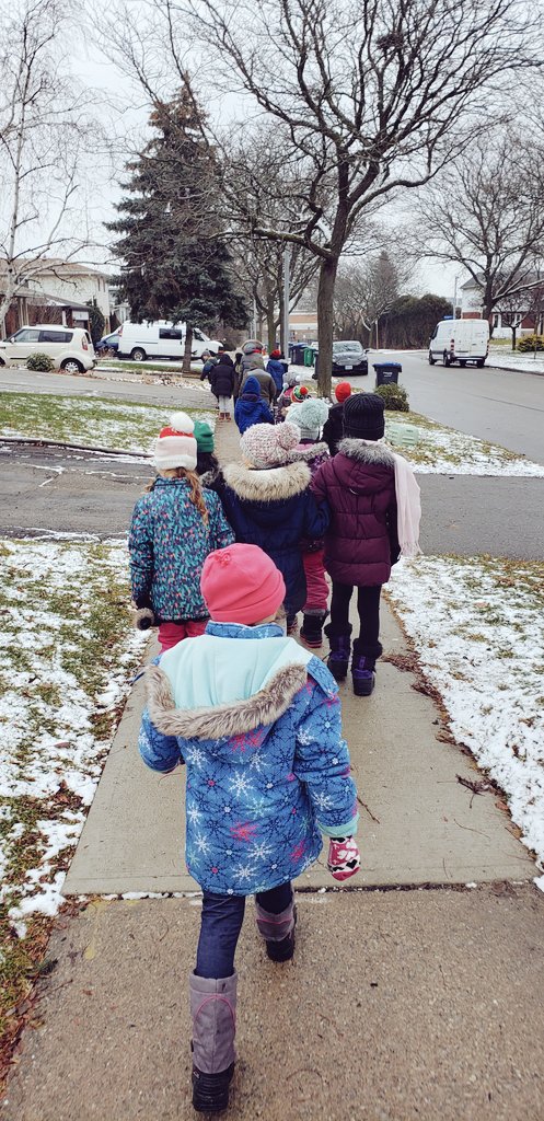 MrsInsanic's tweet image. Today we went for a 1 kilometre walk. #measurement #realmath @StMargaretDP @DP_math