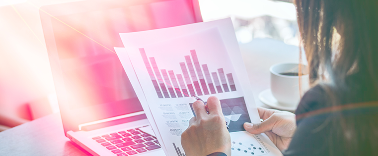 JSL_Marketing's tweet photo. When created correctly, Facebook Ads can have a great ROI. Here's a quick look at how to choose the best ad type for your marketing goals! https://t.co/UzvV4YzuX3 #marketing #facebookads #ads #roi #hubspot #adtypes https://t.co/xcqxVs1y2m