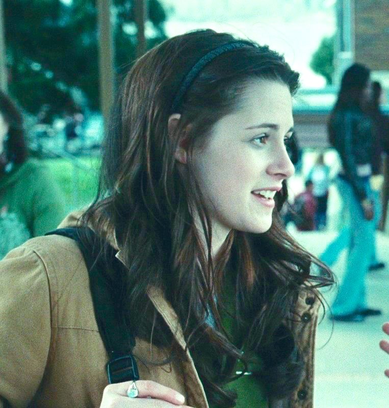 bella swan is the cutest thing 