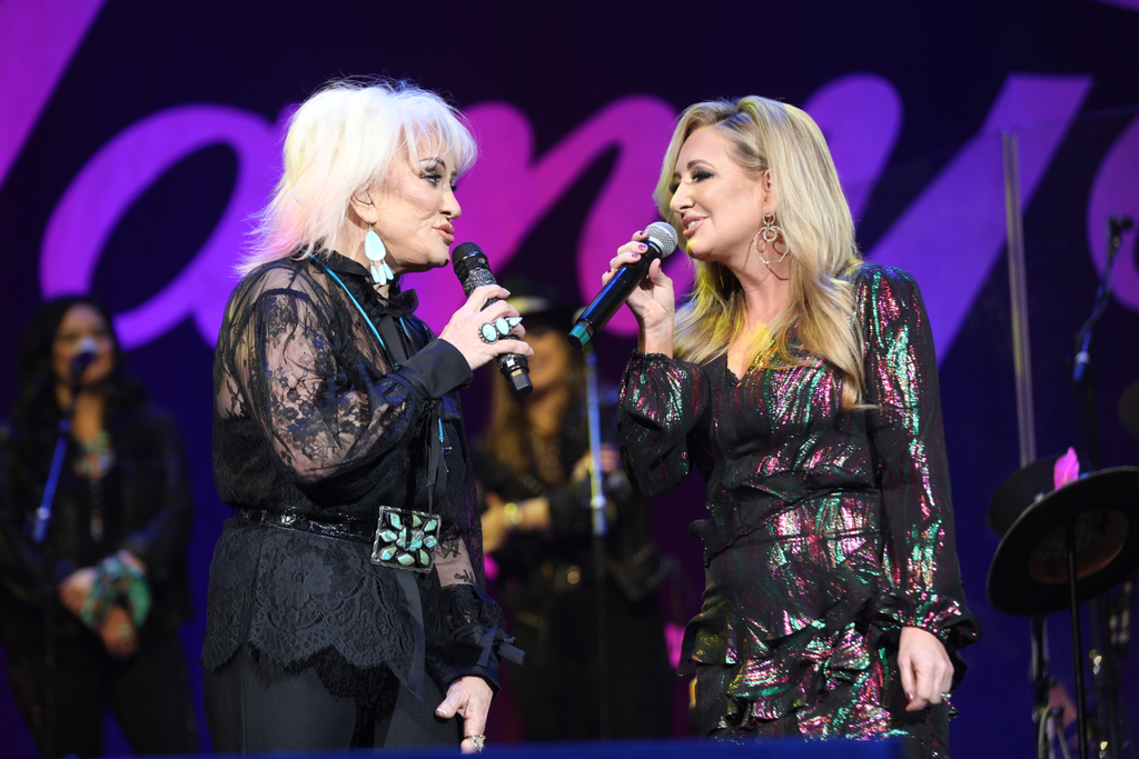 I truly mean it; There is no place in this world that I would rather have performed last night than at @theRyman, the Mother Church of Country Music! Thank you for being the best fans a girl could ask for! #realcountrymusic

📸: @dkupishnash ⁠
👗: @dd_ranchwear⁠