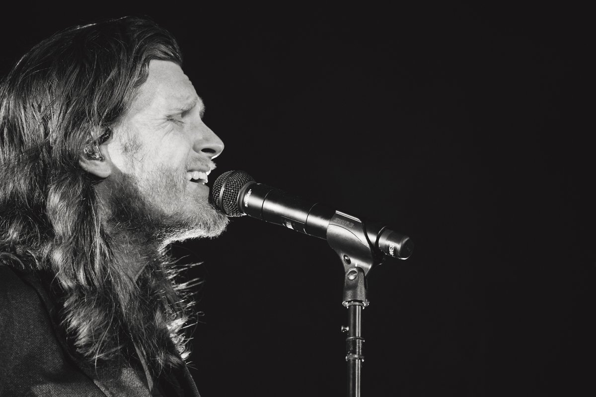 thelumineers's tweet photo. Which song are you looking forward to hearing during #IIITheWorldTour? 🧐 https://t.co/EwTjnV2ksq