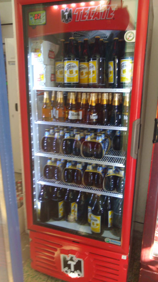 bigcachetes's tweet photo. Tengo más de 4 meses pidiendo apoyo en refrigeración a @GrupoModelo_MX @Corona_MX estoy tratando de incrementar el ticket de compra y no tengo ningún apoyo!

He tenido más apoyo de @tecate que me presta un equipo para enfriar lo de la competencia. Que pena con Corona! https://t.co/7yIGvM8wH9