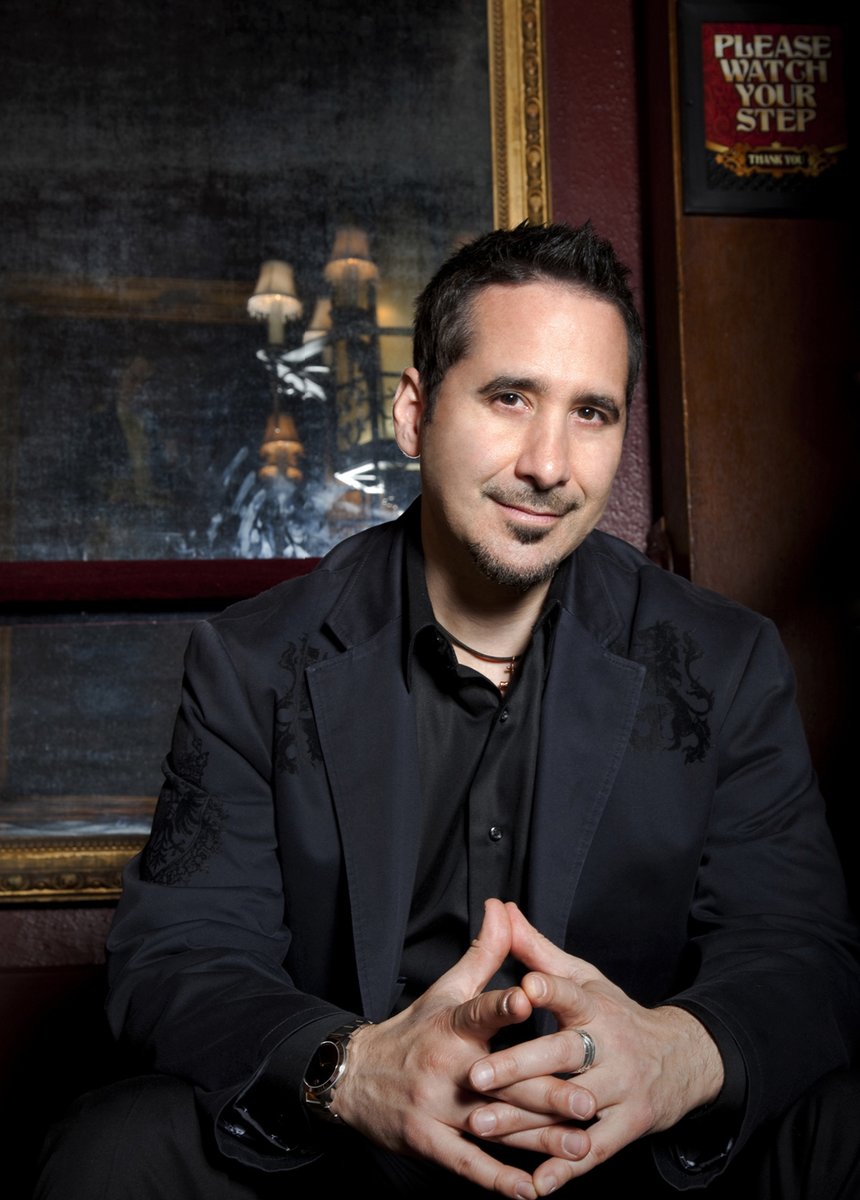 💥 #JustAnnounced 💥 L.A.-based magician <a href="/Davidminkin/">David Minkin</a> will be putting on quite the show for us BOTH days of the 2020 #SoNWWS! 

BUY YOUR TICKETS NOW: bit.ly/35MWkaD