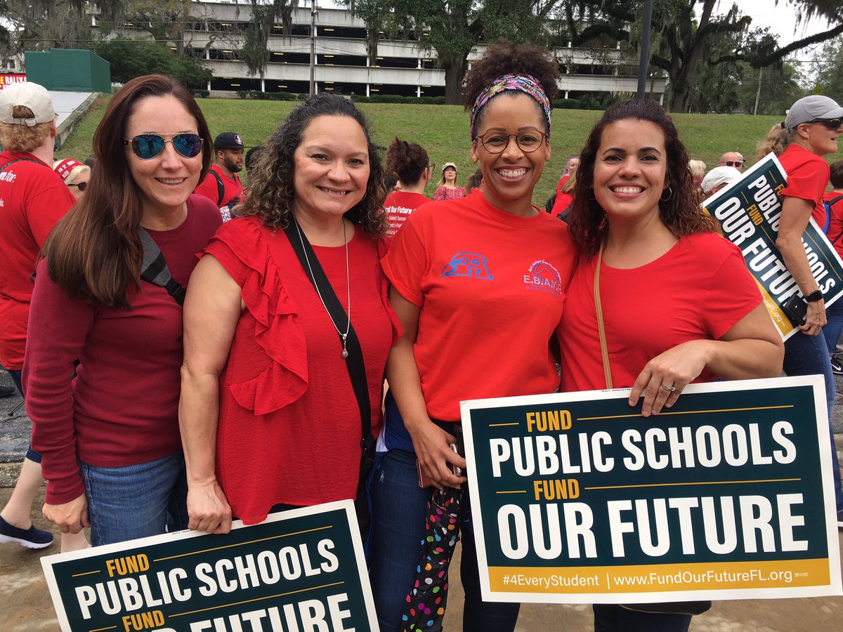 I drove to Tally because I believe in public education.  Thanks to the people who inconvenienced themselves & others in a grand display of First Amendment rights in support of the schools that educate 90% of America 

#FundOurFuture 
#FundOurFutureFL