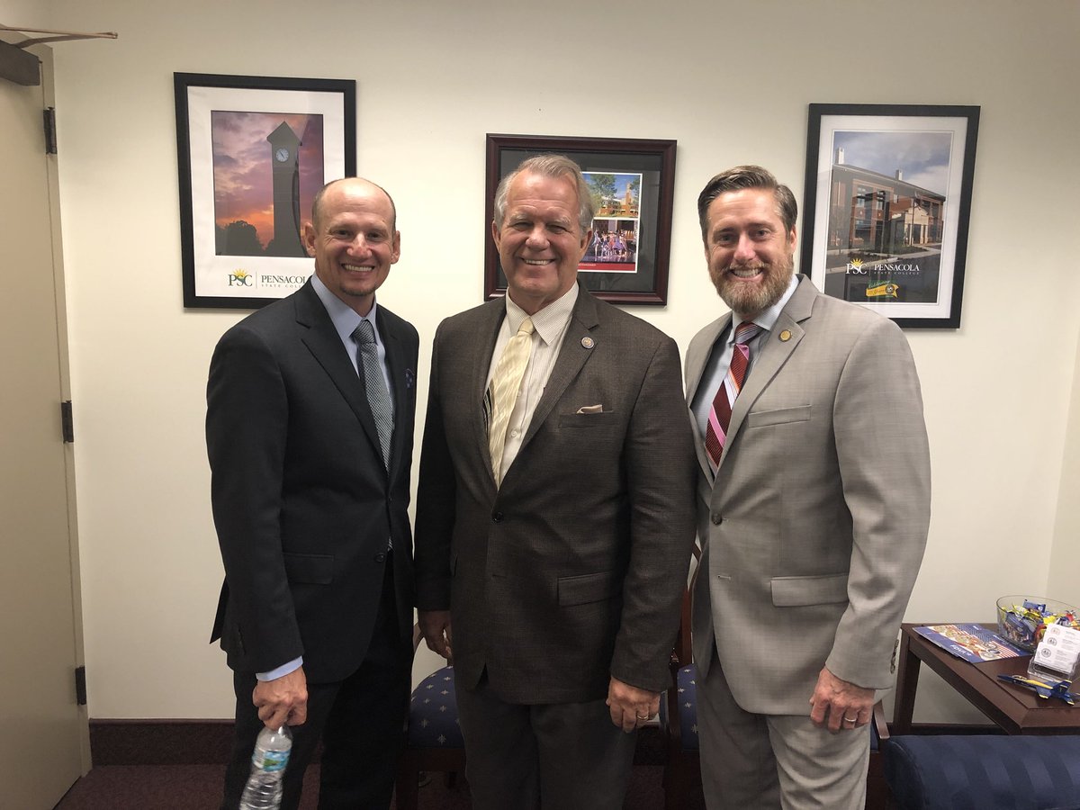 LibertyPartners's tweet photo. Thank you Senator @DougBroxson for taking the time to meet with Holley Navarre Water System CEO @RobWilliamsonFL and President Mike Kennedy. #flapol https://t.co/zAIEczvmlD