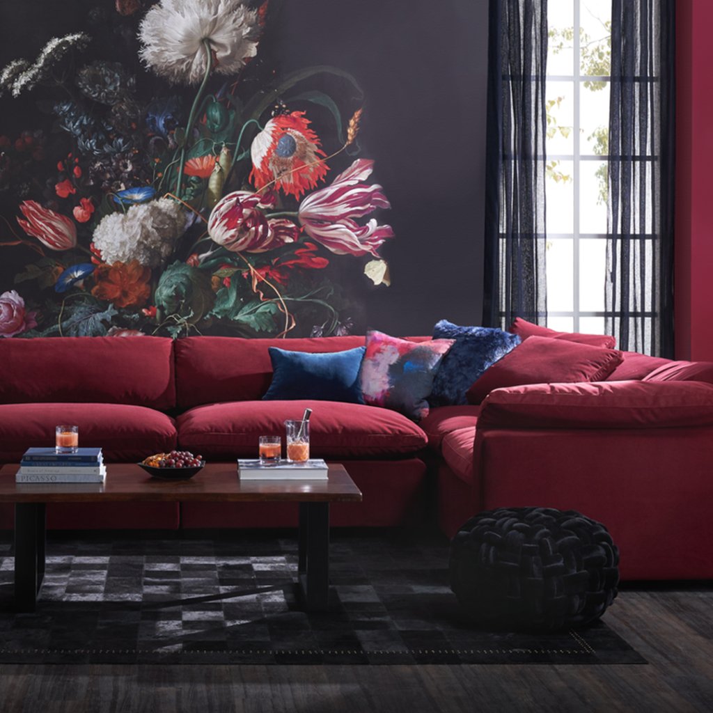 One insanely soft sofa. Three cozy ways. Which is your fave? #designerlooks #allofthem